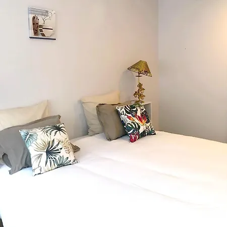 Sejour Avec Piscine - Petit-dejeuner A La Demande - 20 Minutes De L'espagne - Le Palace Climatise Apartament Perpignan