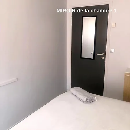 Sejour Avec Piscine - Petit-dejeuner A La Demande - 20 Minutes De L'espagne - Le Palace Climatise Perpignan