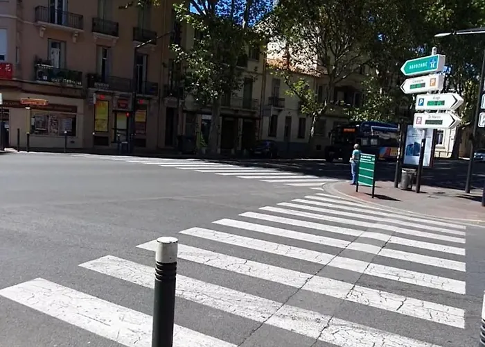 Appartamento Avec Piscine - Petit-déjeuner à La Demande - 20 Minutes De L'espagne - Le Palace Climatisé Perpignano